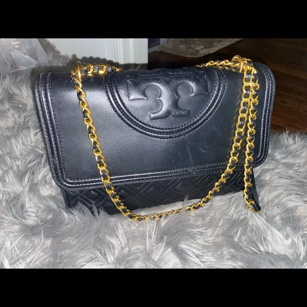 Tory Burch bag barely used - Picture 3 of 6